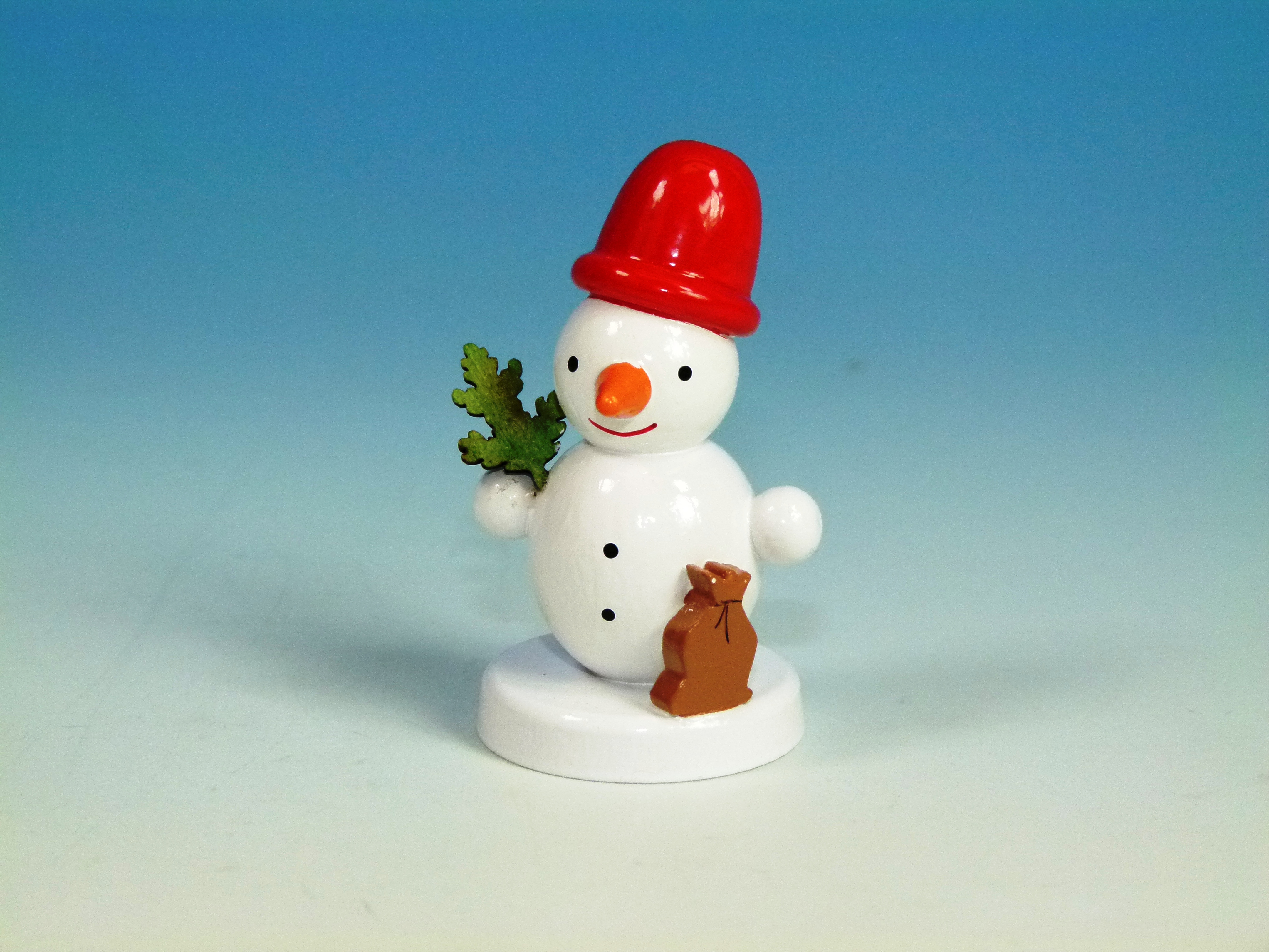Schneemannfigur als Weihnachtsmann verkleidet 4 cm groß, stehend