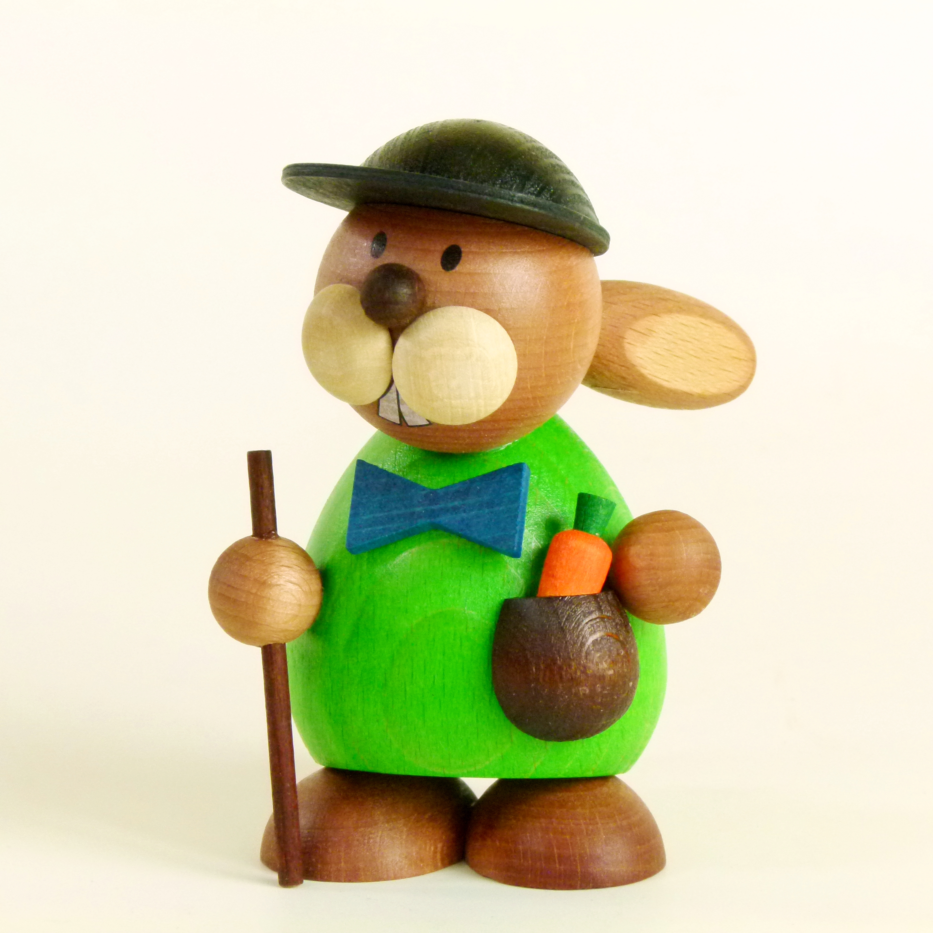 Osterhase 'Wanderer' aus Holz als Tischschmuck kaufen