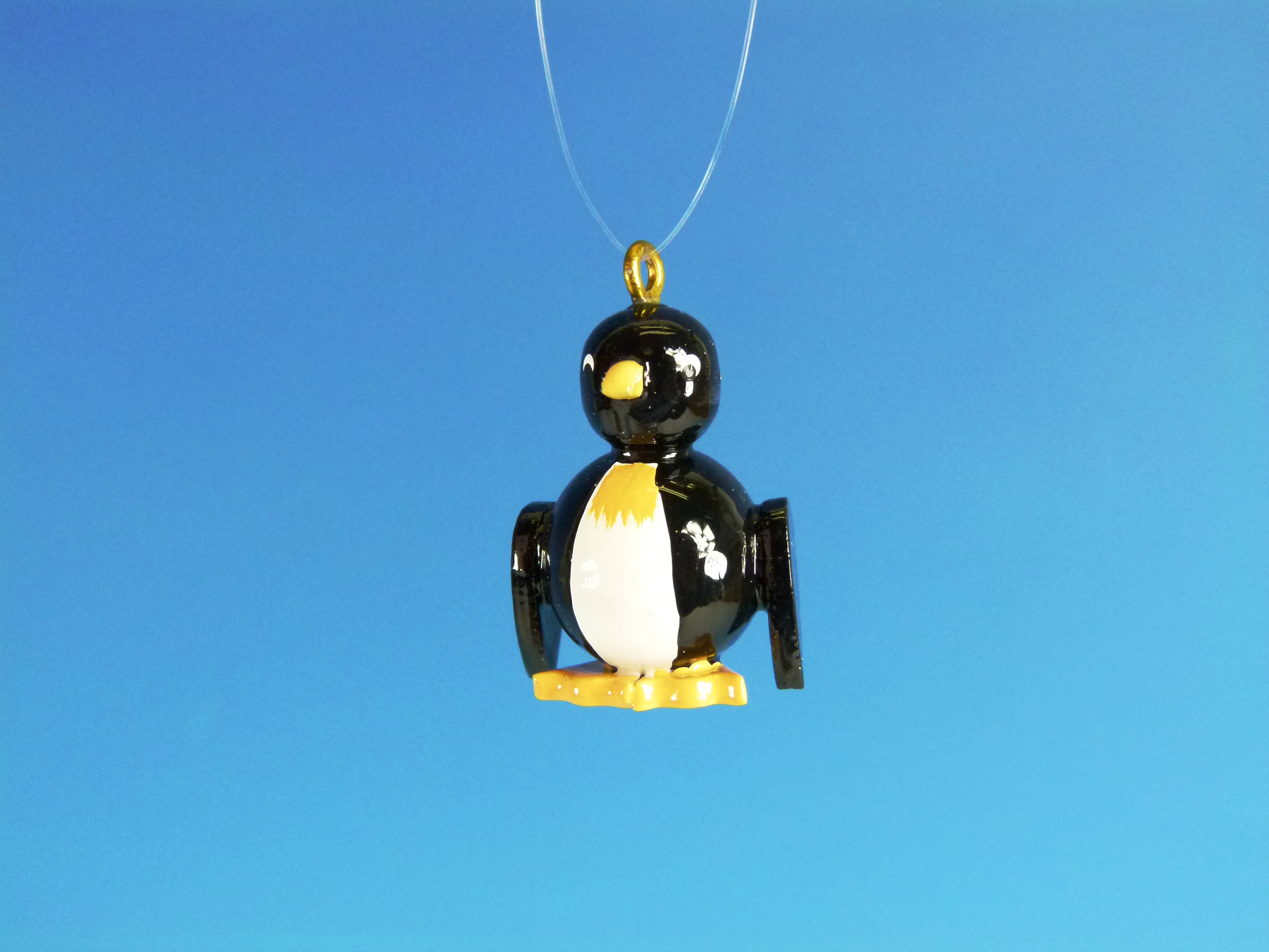 Baumbehang Pinguin aus Holz